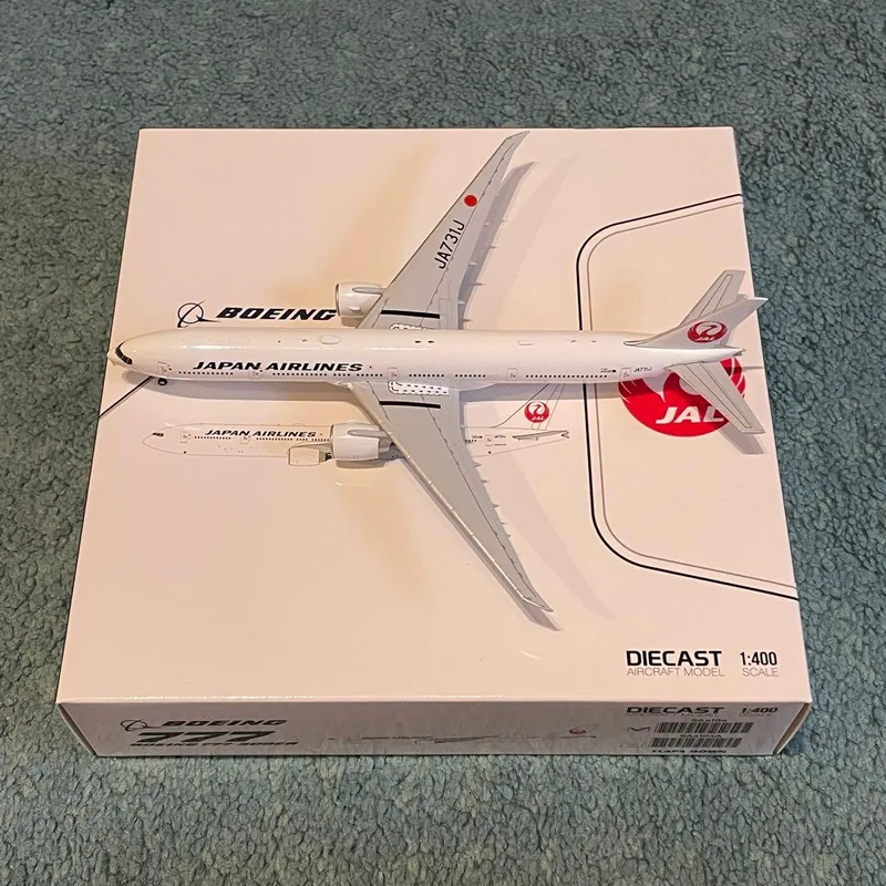 JAL ボーイング 777-300ER JA731J