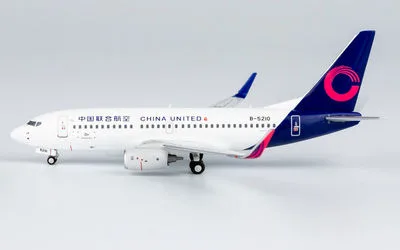 中国聯合航空 ボーイング 737-700 w/ Winglets B-5210