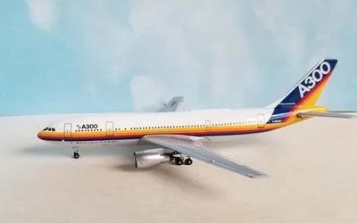 エアバスハウスカラー エアバス A300B F-WUAD