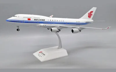 Air China Boeing 747-400 B-2472 1:200 JC Wings