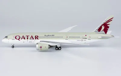 Qatar Airways Boeing 787-8 A7-BCM 1:400 NG Models