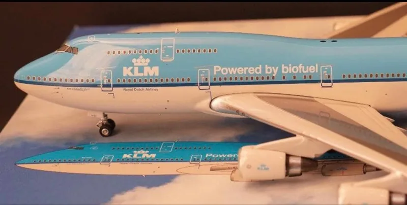 KLM Boeing 747-400M PH-BFK 1:400 Phoenix Models