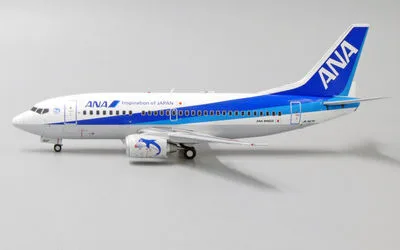 ANA Wings Boeing 737-500 JA307K 1:200 JC Wings