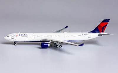 Delta Air Lines Airbus A330-300 N806NW 1:400 NG Models