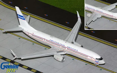 United Airlines Boeing 737-900 w/ Scimitar Winglets N75435 1:200 GeminiJets