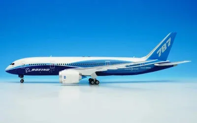 Boeing House Boeing 787-8 N787BA 1:200 SQ Wings