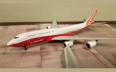 ボーイングハウスカラー ボーイング 747-8 N6067E