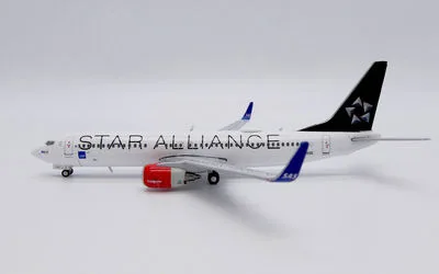 スカンジナビア航空 ボーイング 737-800 w/ Winglets LN-RRE