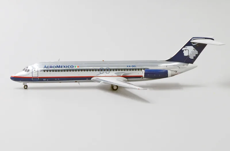 アエロメヒコ ダグラス DC-9-30 XA-DEL