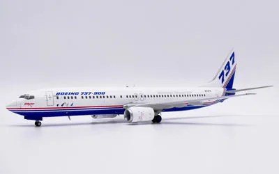 Boeing House Boeing 737-900 N737X 1:200 JC Wings