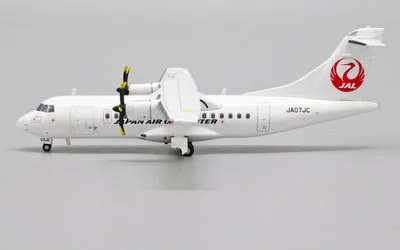日本エアコミューター ATR 42-600 JA07JC