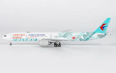 China Eastern Airlines Boeing 777-300ER B-7349 1:400 NG Models