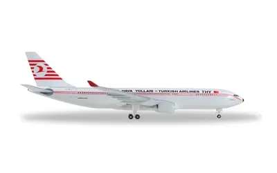 Turkish Airlines Airbus A330-200 TC-JNC 1:500 Herpa