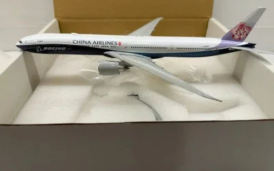 China Airlines Boeing 777-300ER B-18007 1:200 JC Wings