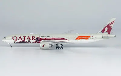 Qatar Airways Boeing 777-300ER A7-BEL 1:400 NG Models