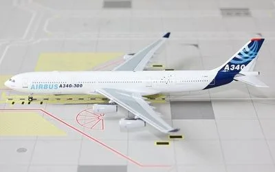 エアバスハウスカラー エアバス A340-300 F-WWAI