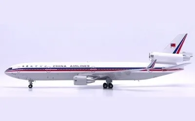 China Airlines McDonnell Douglas MD-11 B-151 1:200 JC Wings
