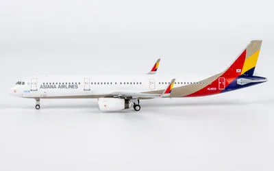 アシアナ航空 エアバス A321 w/ Sharklets HL8039 サムネイル2