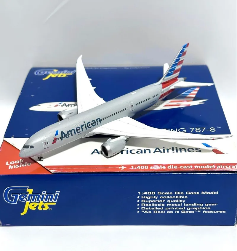 American Airlines Boeing 787-8 N800AN 1:400 GeminiJets