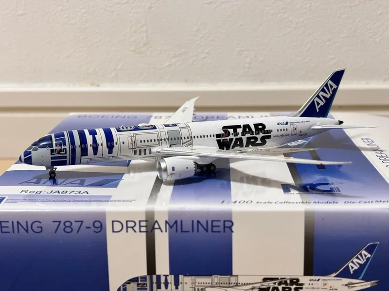 All Nippon Airways (ANA) Boeing 787-9 JA873A 1:400 NG Models