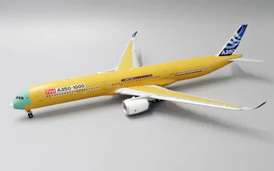 Airbus House Airbus A350-1000 F-WMIL 1:200 JC Wings