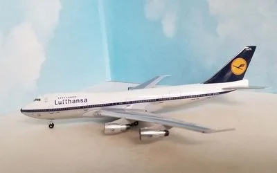 Lufthansa Boeing 747-200 D-ABYL 1:400 Aeroclassics