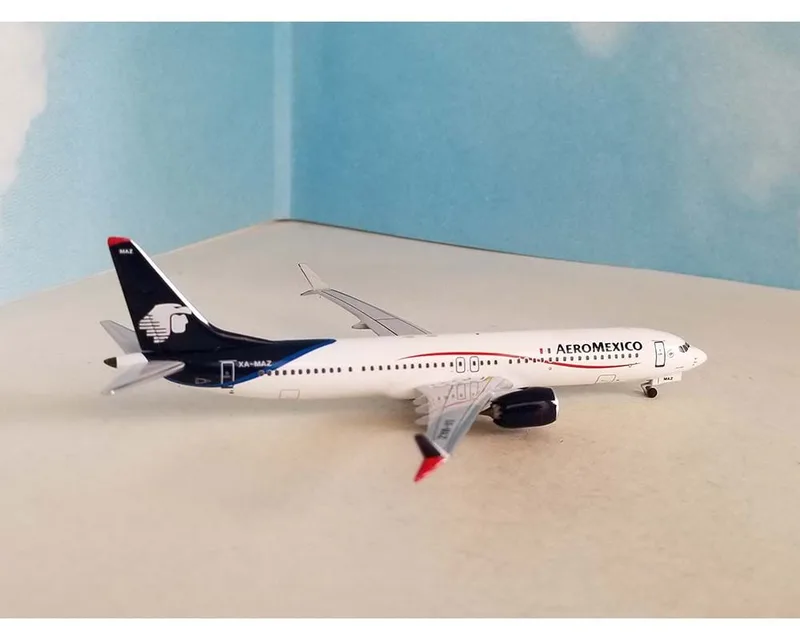 Aeromexico Boeing 737 MAX 9 XA-MAZ 1:400 Aeroclassics