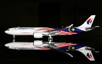 マレーシア航空 エアバス A330-900 9M-MNG 画像1