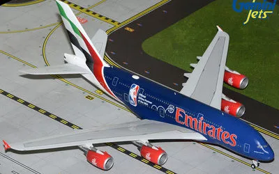 エミレーツ航空 エアバス A380-800 A6-EOD 画像1