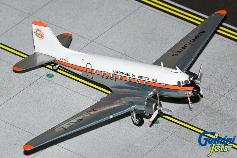 アエロメヒコ ダグラス DC-3 XA-FUV 画像1