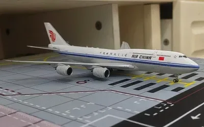 Air China Boeing 747-8 B-2480 1:400 YY Model