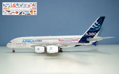 Airbus House Airbus A380-800 F-WWDD 1:400 Phoenix Models