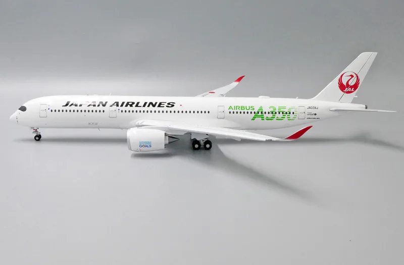 Japan Air Lines (JAL) Airbus A350-900 JA03XJ 1:200 JC Wings