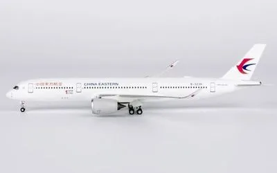 China Eastern Airlines Airbus A350-900 B-323H 1:400 NG Models