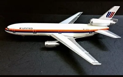 United Airlines McDonnell Douglas DC-10-10 N1838U 1:400 Aeroclassics