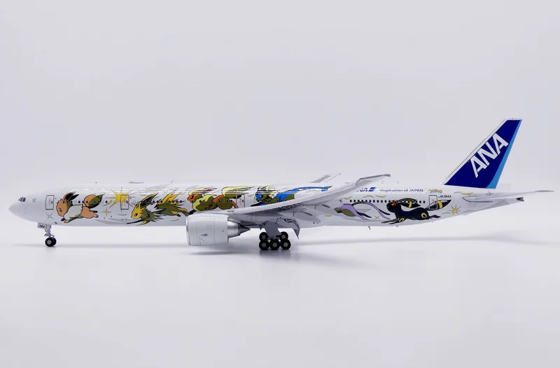 ANA ボーイング 777-300ER JA784A サムネイル5