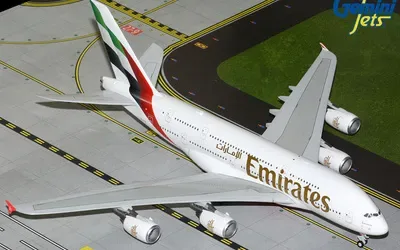 エミレーツ航空 エアバス A380-800 A6-EVH