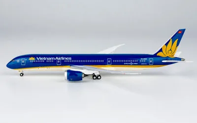 Vietnam Airlines Boeing 787-9 VN-A868 1:400 NG Models