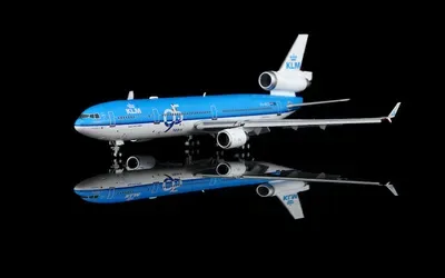 KLMオランダ航空 マクドネル・ダグラス MD-11 PH-KCE