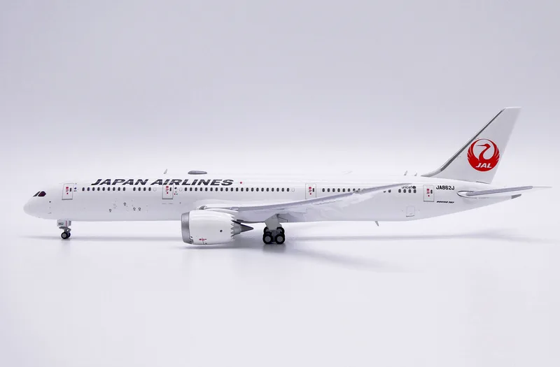 Japan Air Lines (JAL) Boeing 787-9 JA862J 1:400 JC Wings