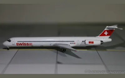 Swiss International Air Lines McDonnell Douglas MD-83 HB-ISX 1:500 Herpa