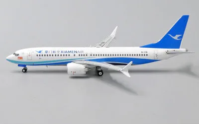 Xiamen Airlines Boeing 737 MAX 8 B-1136 1:400 JC Wings