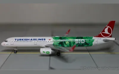 Turkish Airlines Airbus A321 w/ Sharklets TC-JSU 1:500 Herpa