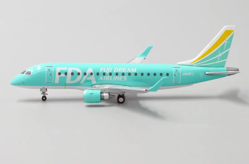 フジドリームエアラインズ エンブラエル E170 JA04FJ