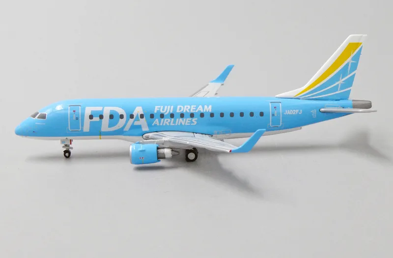 フジドリームエアラインズ エンブラエル E170 JA02FJ