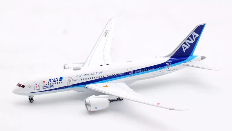 All Nippon Airways (ANA) Boeing 787-8 JA820A 1:400 Aviation400