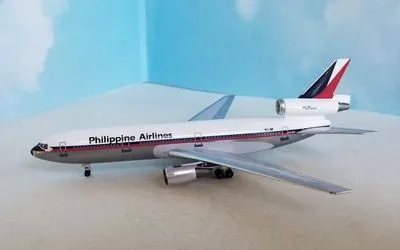 フィリピン航空 マクドネル・ダグラス DC-10-30 PH-DTI