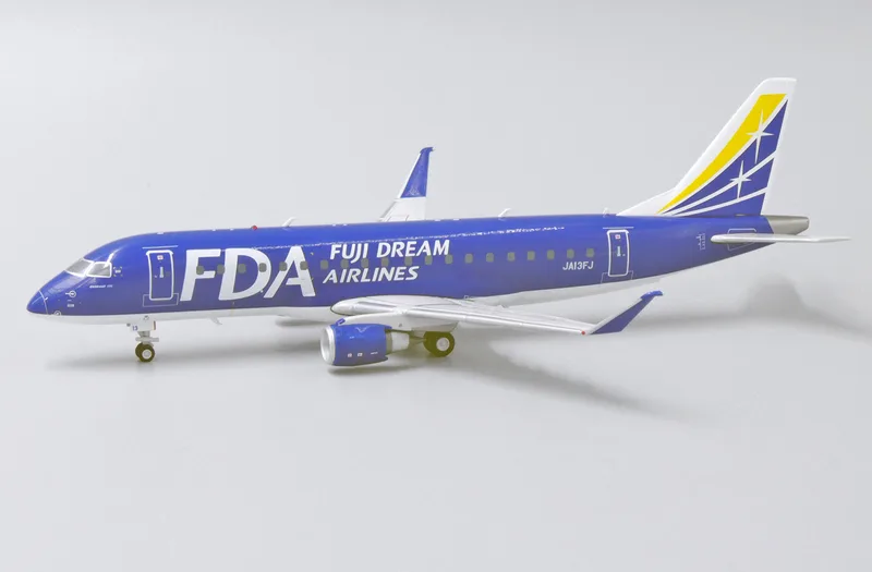 フジドリームエアラインズ エンブラエル E175 w/ Long Wing JA13FJ