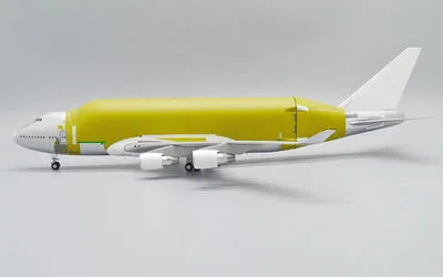 Boeing House Boeing 747LCF N747BC 1:200 JC Wings