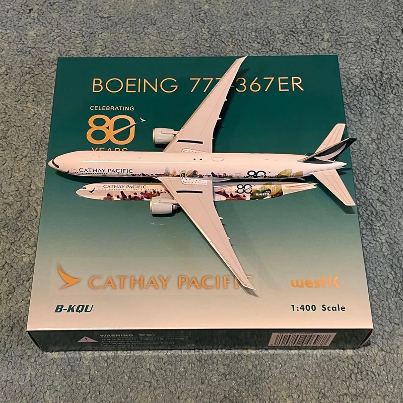 キャセイパシフィック ボーイング 777-300ER B-KQU